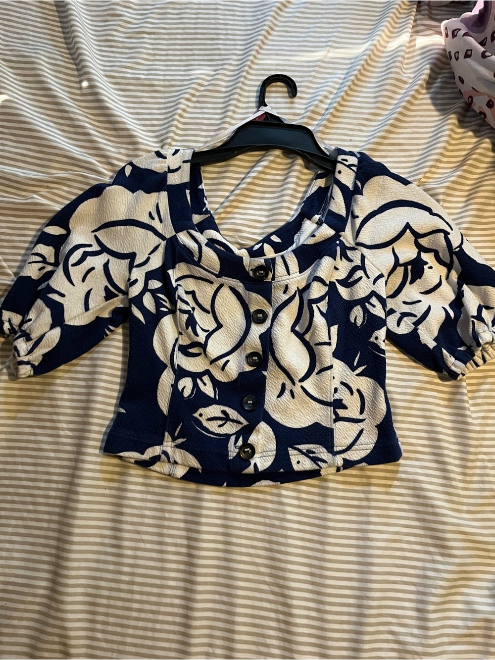 Anthropologie Navy & Cream Floral Puff-Sleeve Button Front Top